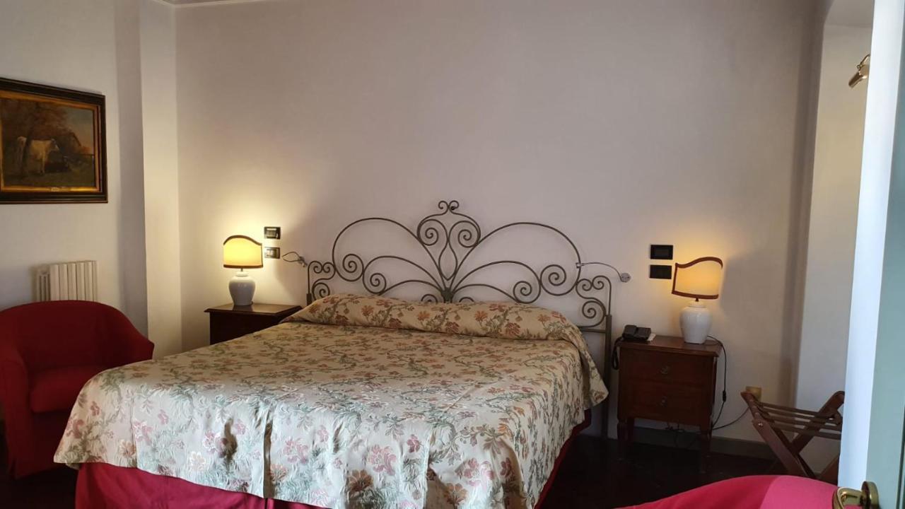 Hotel Relais I Due Roccoli Iseo Camera foto